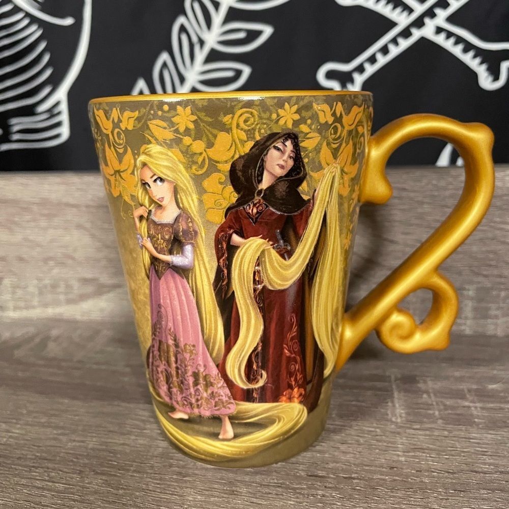 Rare Disney Designer Collection Mug - Picture 1 of 6